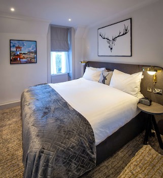 Bruntsfield Hotel