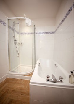 Bruntsfield Hotel