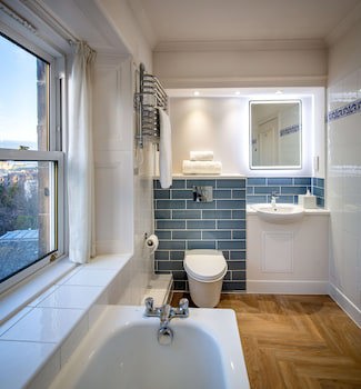 Bruntsfield Hotel