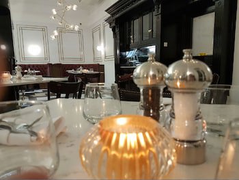 The Cliff Hotel