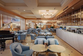 Grand Hi Lai Hotel