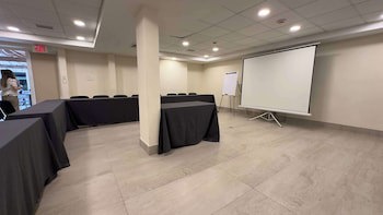 Best Western Plus Monterrey Colon