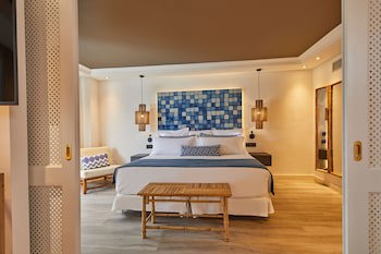 Dreams Jardin Tropical Resort & Spa