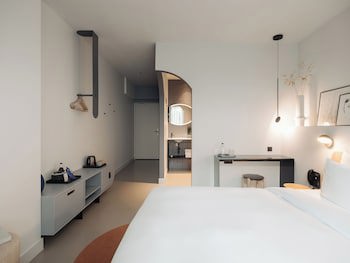 Conscious Hotel Museum Square