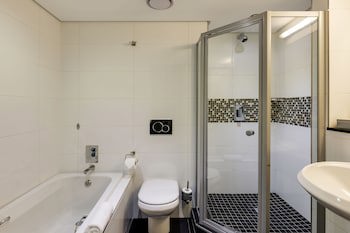 Protea Hotel By Marriott Knysna Quays