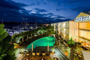 Protea Hotel By Marriott Knysna Quays