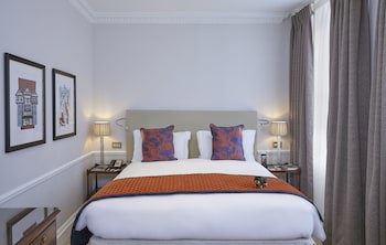 Dukes London