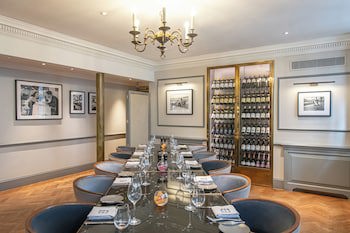 Dukes London