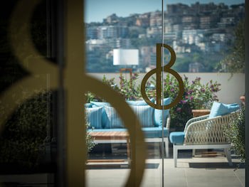 De Bonart Naples, Curio Collection by Hilton fotoğrafı