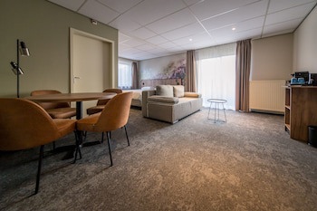 Fletcher Hotel - Restaurant De Zeegser Duinen