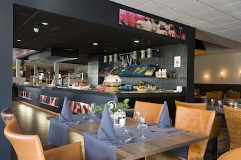 Fletcher Hotel - Restaurant De Zeegser Duinen