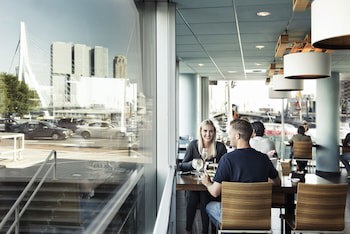 Doubletree By Hilton Rotterdam Centre