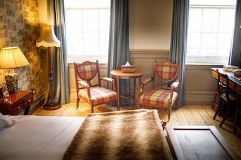 Crown Hotel