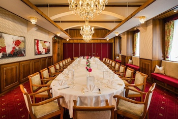 Parkhotel Graz - Traditional Luxury