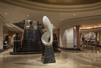Four Seasons Hotel Singapore