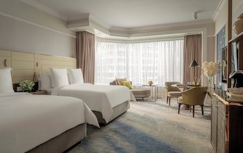 Four Seasons Hotel Singapore
