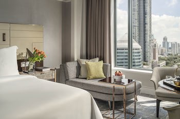 Four Seasons Hotel Singapore