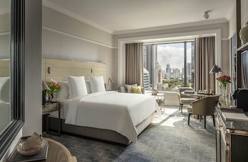 Four Seasons Hotel Singapore