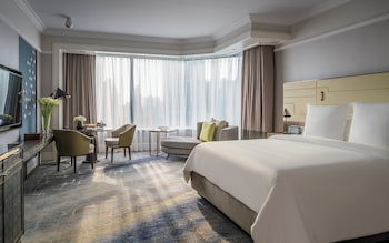 Four Seasons Hotel Singapore