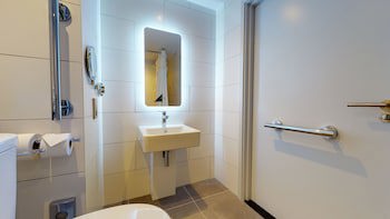 Holiday Inn Brentwood M25, Jct. 28, An Ihg Hotel