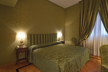 Grand Hotel Vesuvio galeri fotoğrafı
