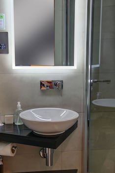 Best Western Plus Delmere Hotel