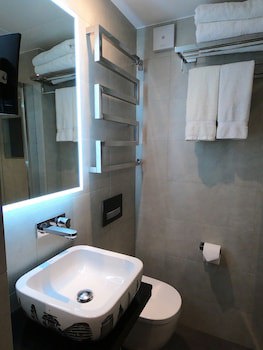 Best Western Plus Delmere Hotel