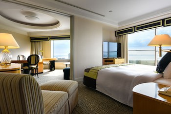New Otani Makuhari (Adults Only)