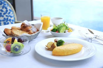 New Otani Makuhari (Adults Only)