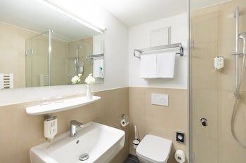 Garner Hotel Frankfurt Palmengarten by IHG galeri fotoğrafı