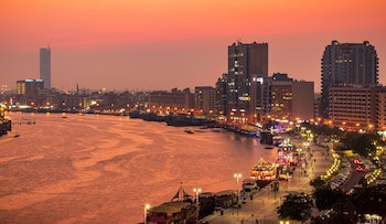 Radisson Blu Hotel, Dubai Deira Creek galeri fotoğrafı