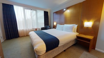 Holiday Inn Milton Keynes - Central, An Ihg Hotel
