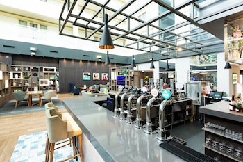 Holiday Inn Milton Keynes - Central, An Ihg Hotel