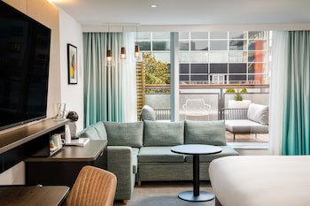 Holiday Inn Milton Keynes - Central, An Ihg Hotel