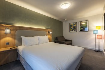 Holiday Inn Milton Keynes - Central, An Ihg Hotel