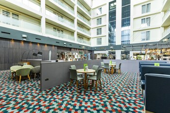Holiday Inn Milton Keynes - Central, An Ihg Hotel