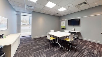 Holiday Inn Milton Keynes - Central, An Ihg Hotel