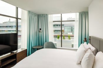 Holiday Inn Milton Keynes - Central, An Ihg Hotel
