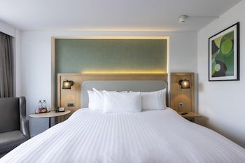 Holiday Inn Milton Keynes - Central, An Ihg Hotel