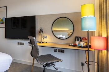 Holiday Inn Milton Keynes - Central, An Ihg Hotel