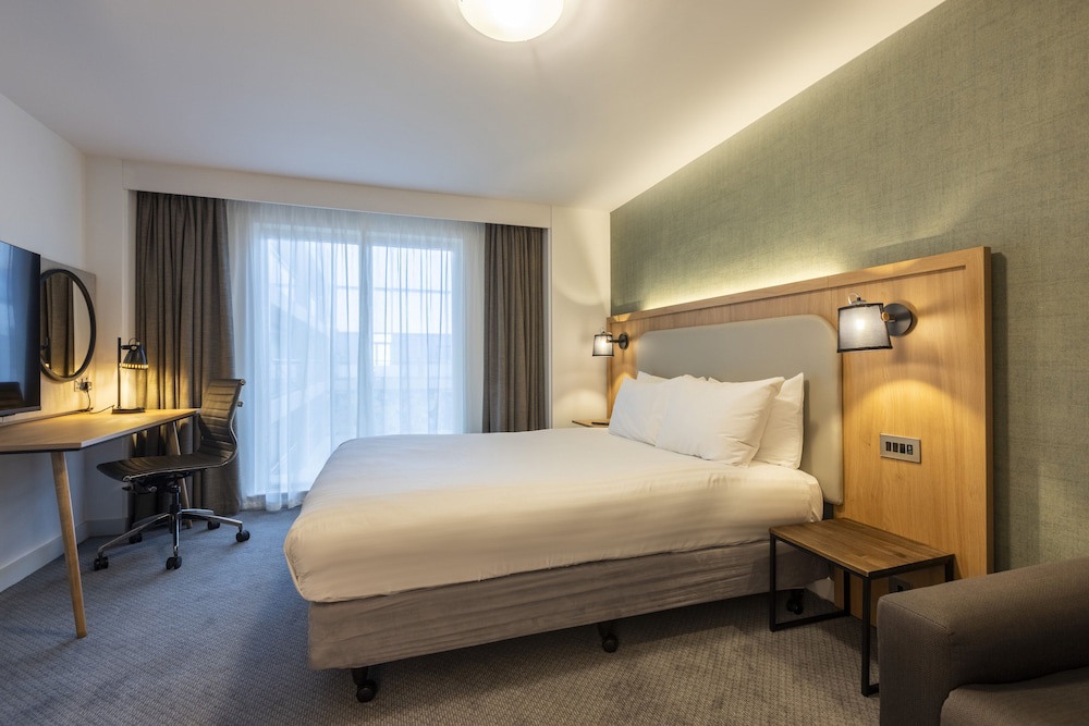Holiday Inn Milton Keynes - Central by IHG