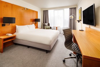 Holiday Inn Milton Keynes - Central, An Ihg Hotel
