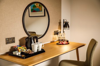 Holiday Inn Milton Keynes - Central, An Ihg Hotel