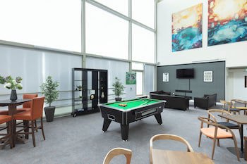 Holiday Inn Milton Keynes - Central, An Ihg Hotel