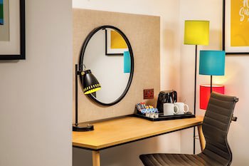 Holiday Inn Milton Keynes - Central, An Ihg Hotel