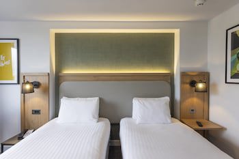Holiday Inn Milton Keynes - Central, An Ihg Hotel