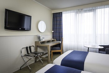 Holiday Inn Milton Keynes - Central, An Ihg Hotel