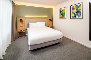 Holiday Inn Milton Keynes - Central, An Ihg Hotel