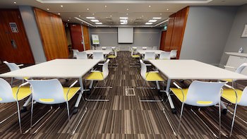 Holiday Inn Milton Keynes - Central, An Ihg Hotel