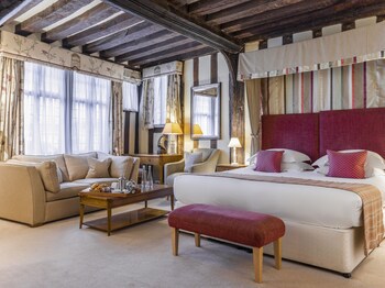 The Swan Hotel